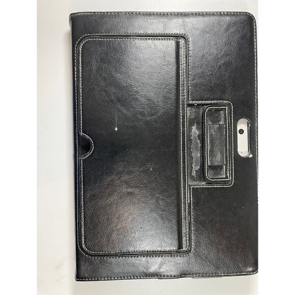 Surface Pro 4 with case and stylus pen - Picture 3 of 8